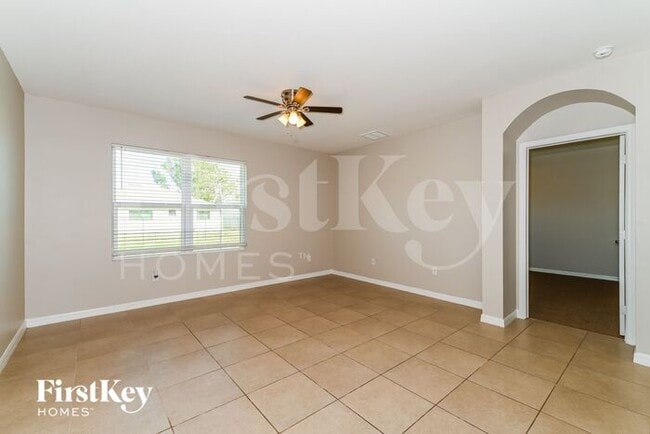 Foto del edificio - 933 SE 26th Terrace