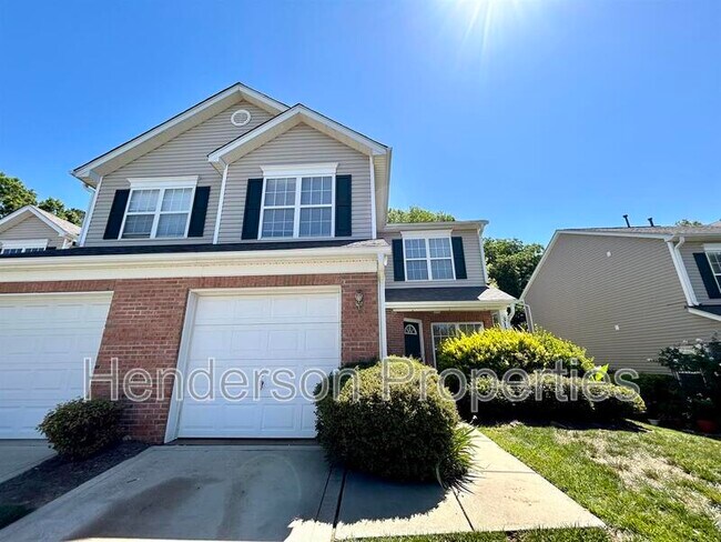 Foto del edificio - 3130 Summerfield Ridge Ln