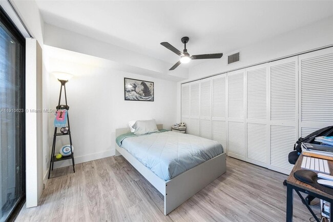 Foto del edificio - 11913 SW 11th Ct