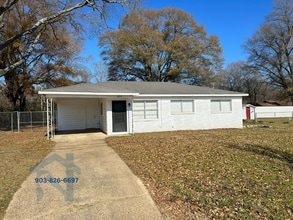 Building Photo - 804 Parkview St