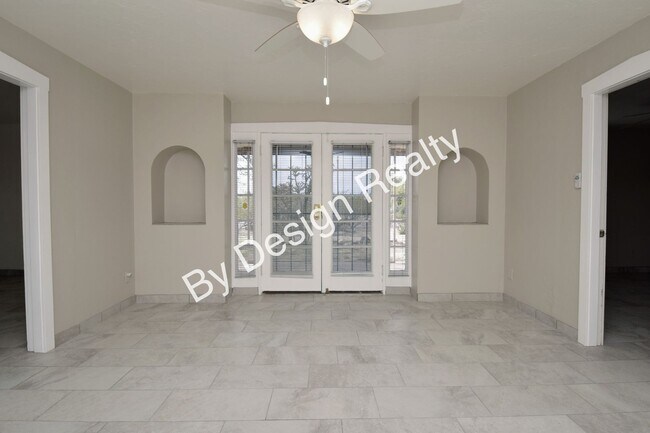 Foto del edificio - Catalina Foothills 1 Bed 1 Bath Stand Alon...