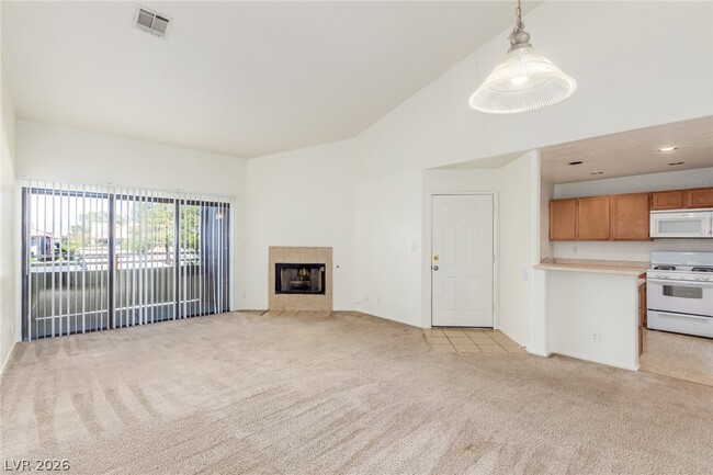Building Photo - 5072 S Rainbow Blvd