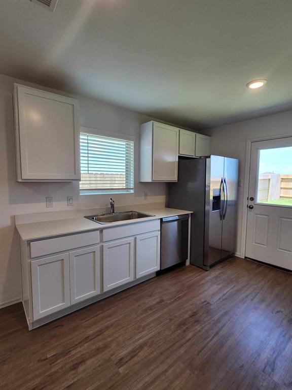 Foto del edificio - 9122 Burnet Flds Dr