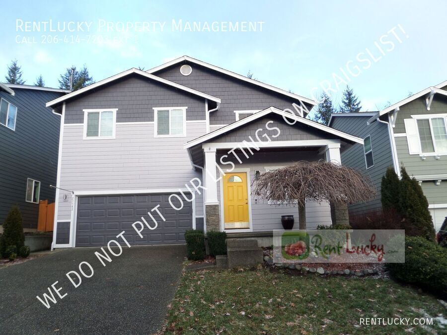 Primary Photo - GORGEOUS 3-Bedroom + Bonus Room Home w/Lar...