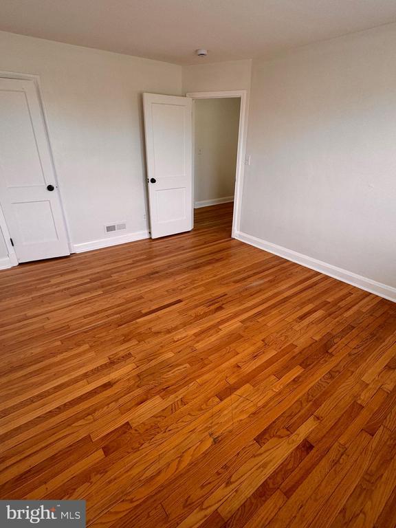 Foto del edificio - 4104 Erdman Ave