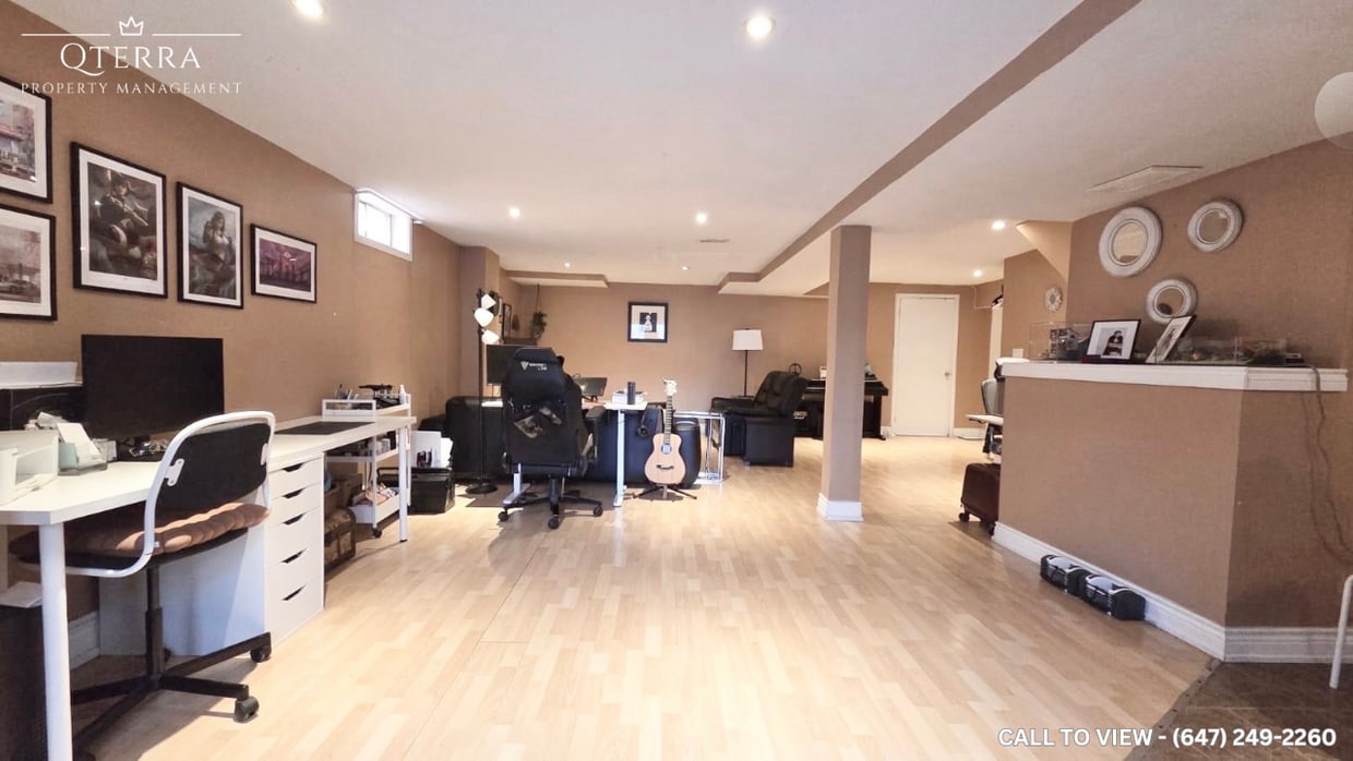 Primary Photo - 1609 Burnside Dr