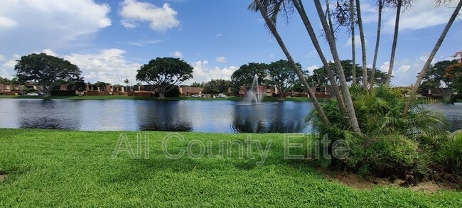 Photo - 681 Springdale Cir Townhome