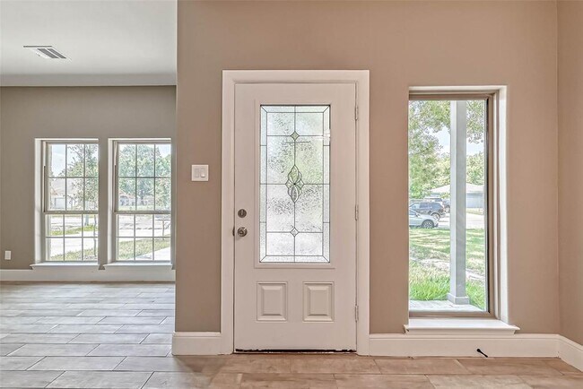 Foto del edificio - 5117 Southwind St