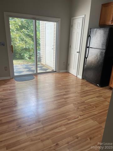 Building Photo - 3050 Summerfield Ridge Ln