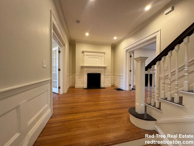 Foto del edificio - 1726 Beacon St