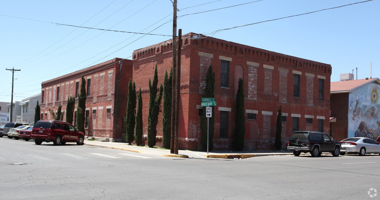 513-525 Father Rahm Ave - 513-525 E Father Rahm Ave