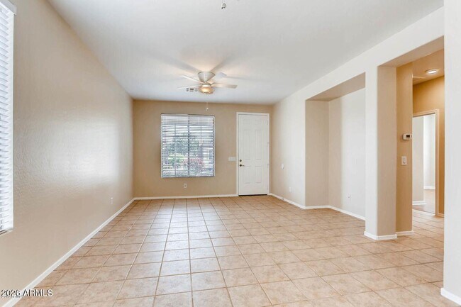 Foto del edificio - 15261 W Custer Ln