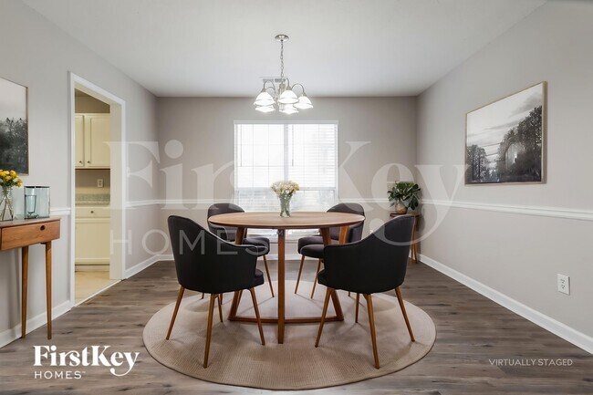 Foto del edificio - 3217 Ivy Lake Ct