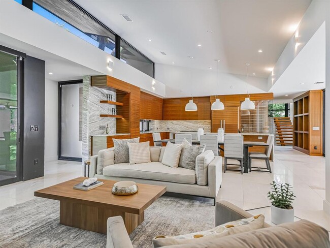 Building Photo - 1601 Barn Swallow Dr