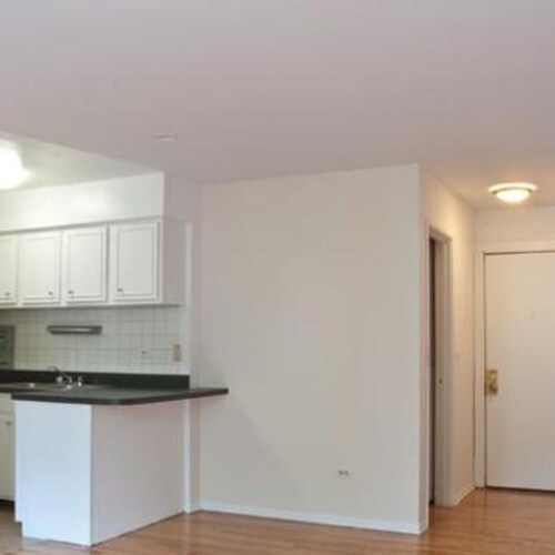 Primary Photo - 2630 N Hampden Ct