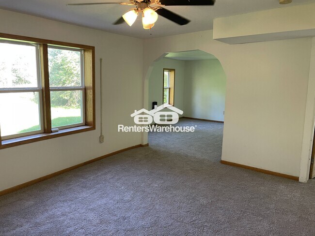 Foto del edificio - 1320 County Rd A