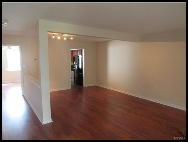 Living Room #2 - 1413 Kemper Street