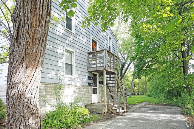 Building Photo - 1364 Catalpa Dr