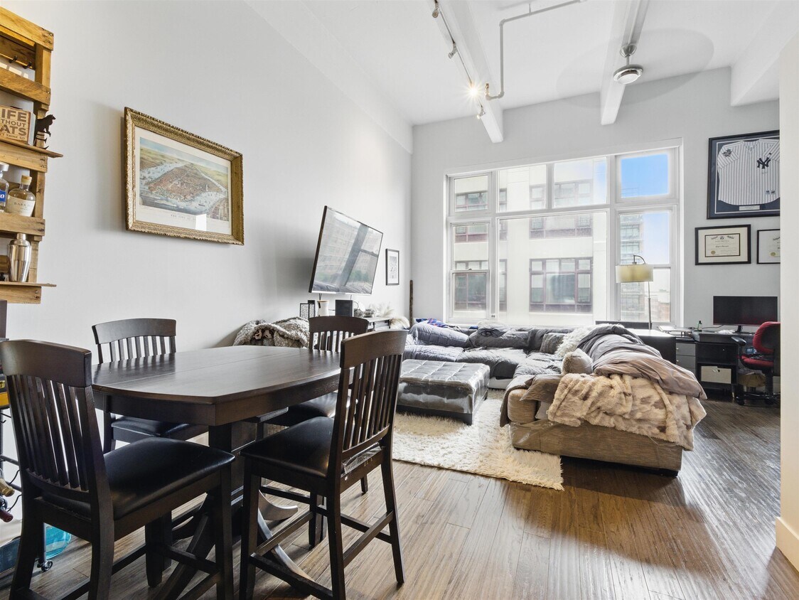 Foto principal - 1500 Washington St