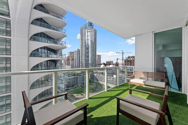 Foto del edificio - 1040 Biscayne Blvd