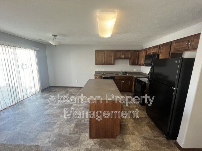 Building Photo - 5220 41st St