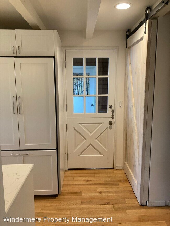 Foto del edificio - 3 br, 2 bath House - 589 Grow Avenue NW