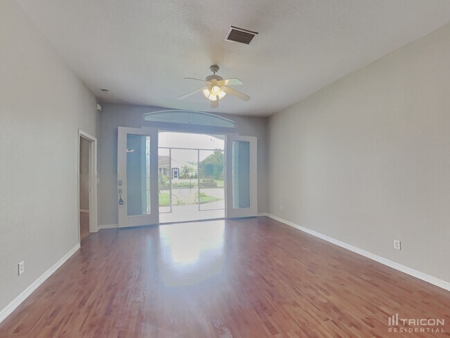 Building Photo - 2852 Cerullo St