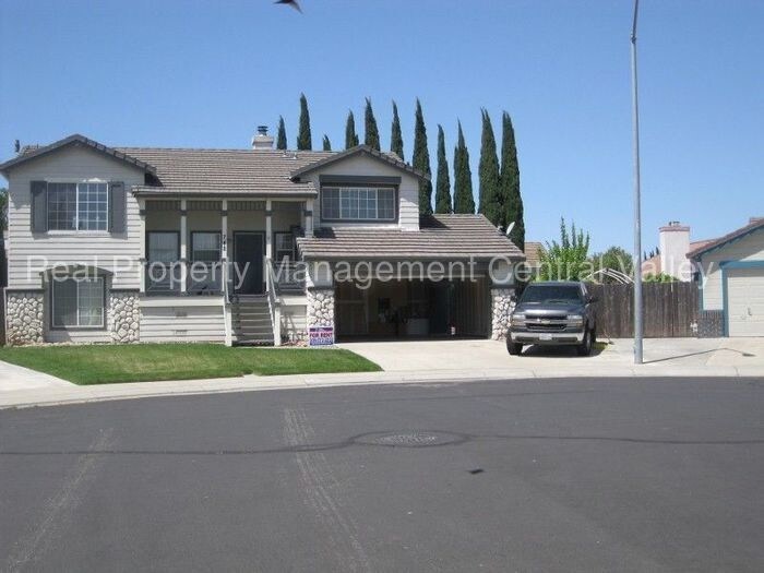 BEAUTIFUL LATHROP 4 BEDROOM HOME WITH POOL House for Rent in Lathrop