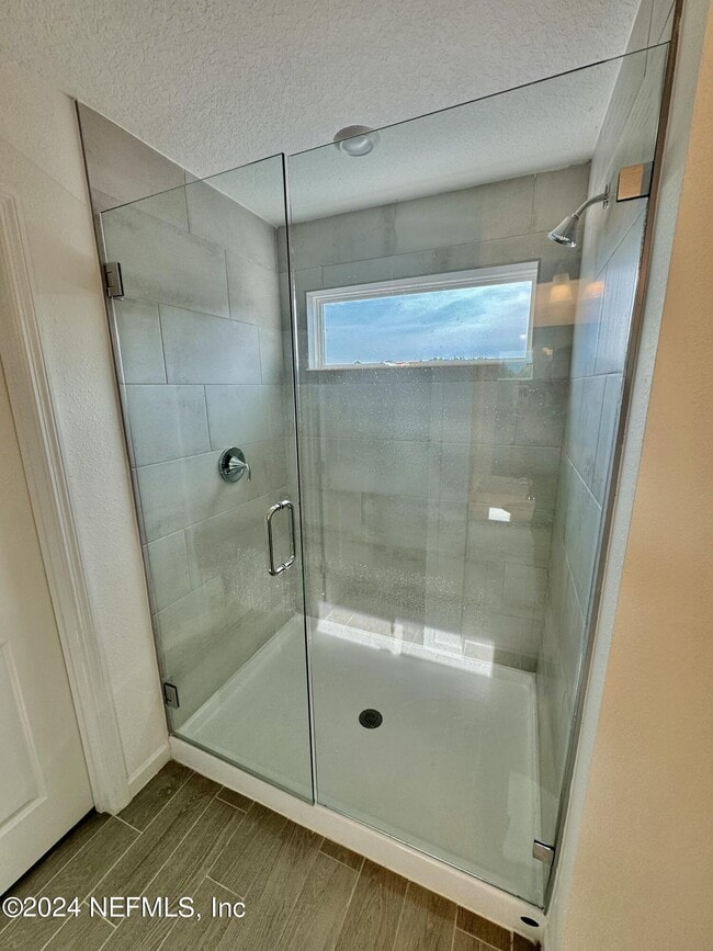 Foto del edificio - 9598 Giada Dr