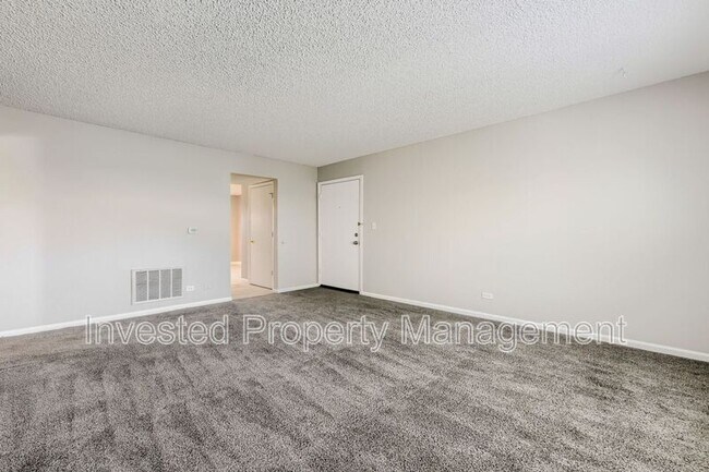 Building Photo - 9330 E Girard Ave