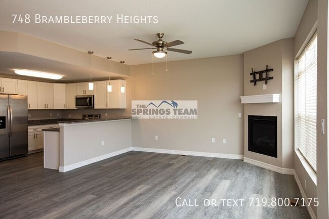 Building Photo - 748 Brambleberry Hts