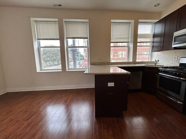 Foto del edificio - 4756 N Clark St