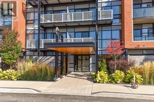Building Photo - 155 St Leger St