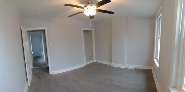 Photo - 3 bedroom/ 1.5 Bath House