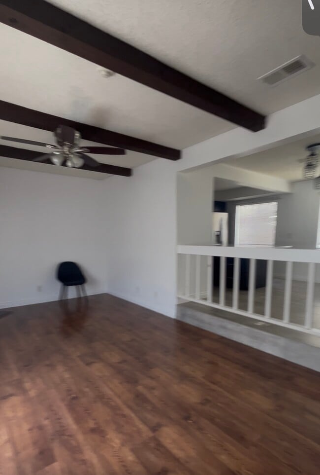 Building Photo - 2510 Voorhees Ave