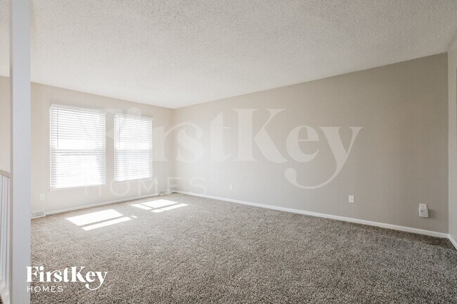Building Photo - 8418 NW 68th St