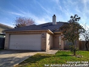 Building Photo - 6114 Lakeview Ct
