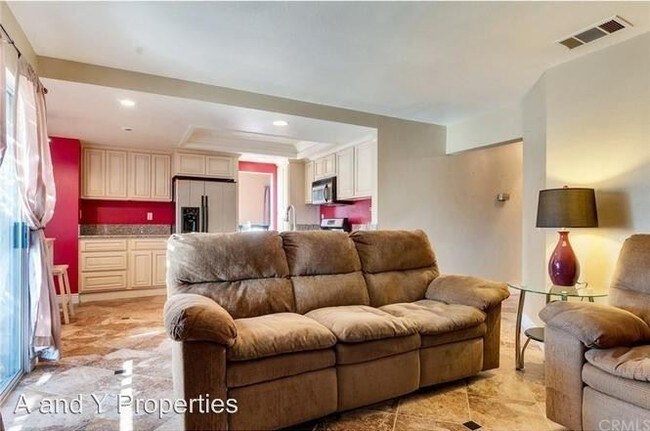 Building Photo - 4 br, 3 bath House - 22819 WIMPOLE ST.