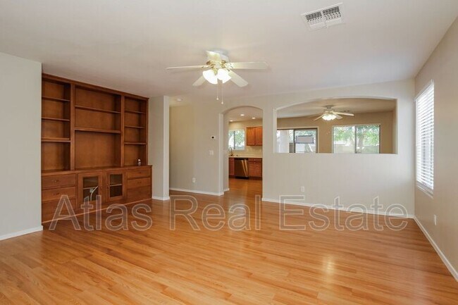 Building Photo - 7167 W Marlette Ave