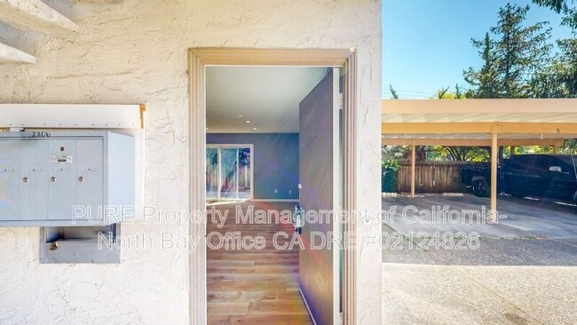Building Photo - 2306 Heidi Pl