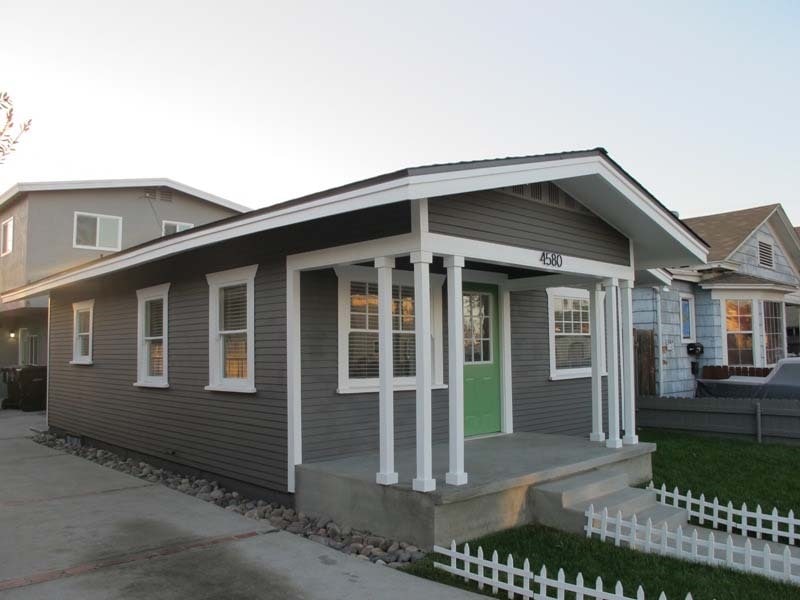 Primary Photo - 4576-4580 32nd St