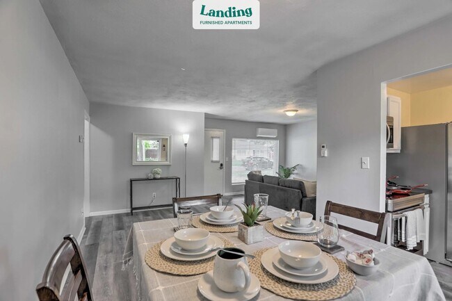 Building Photo - 8991 Newkirk Dr