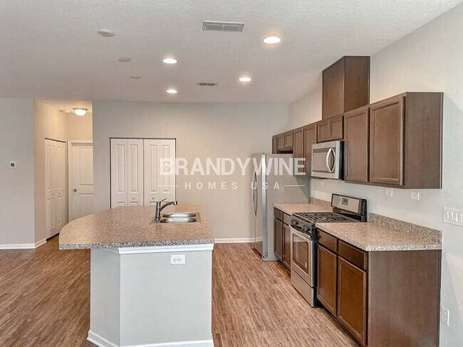 Building Photo - 95109 Gladiolus Pl