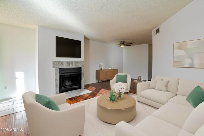 Foto del edificio - 11640 N 51st Ave