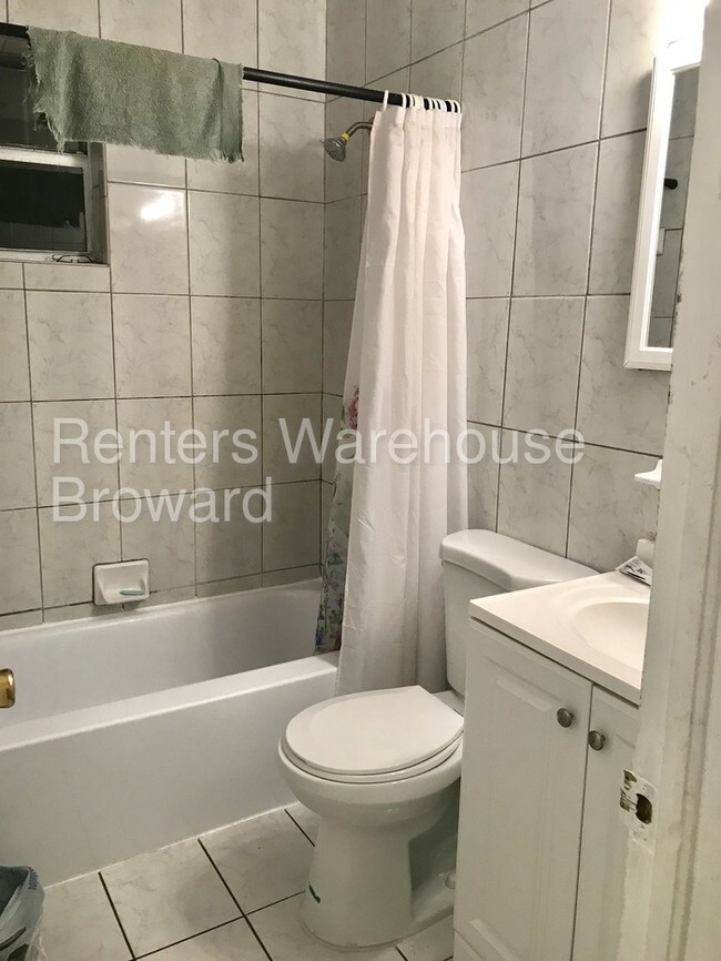 Foto del edificio - 2540 SW 53rd Ave