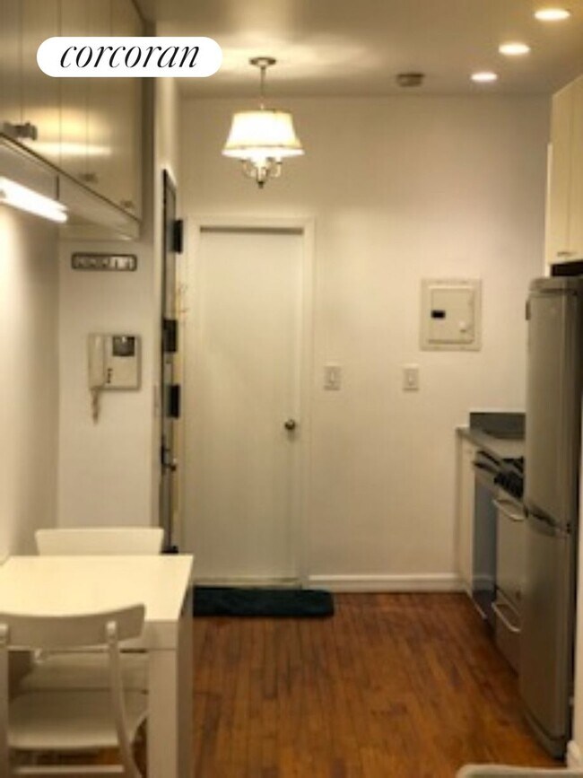 Foto del edificio - 237 E 88th St