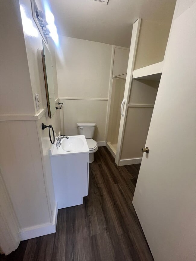 Building Photo - 540 W Wyeth St