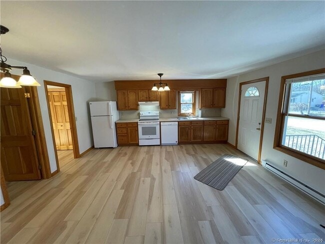 Photo - 45 Whittle St House