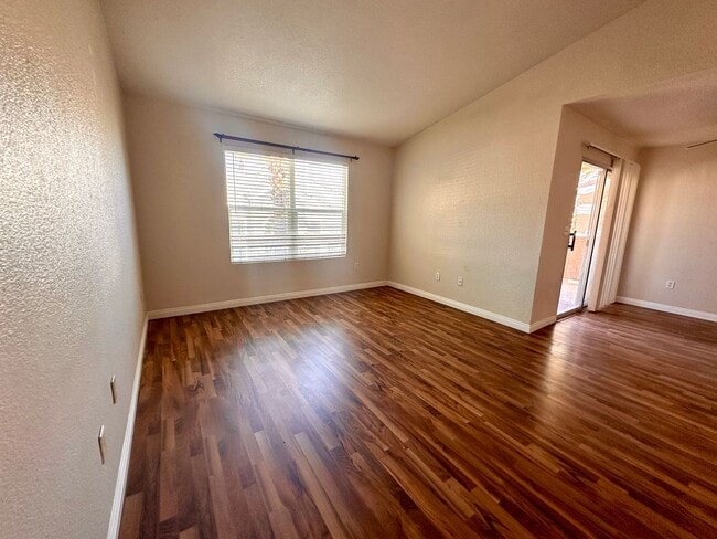 Foto del edificio - 8101 W Flamingo Rd