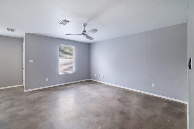 Building Photo - 4625 Credo Lane